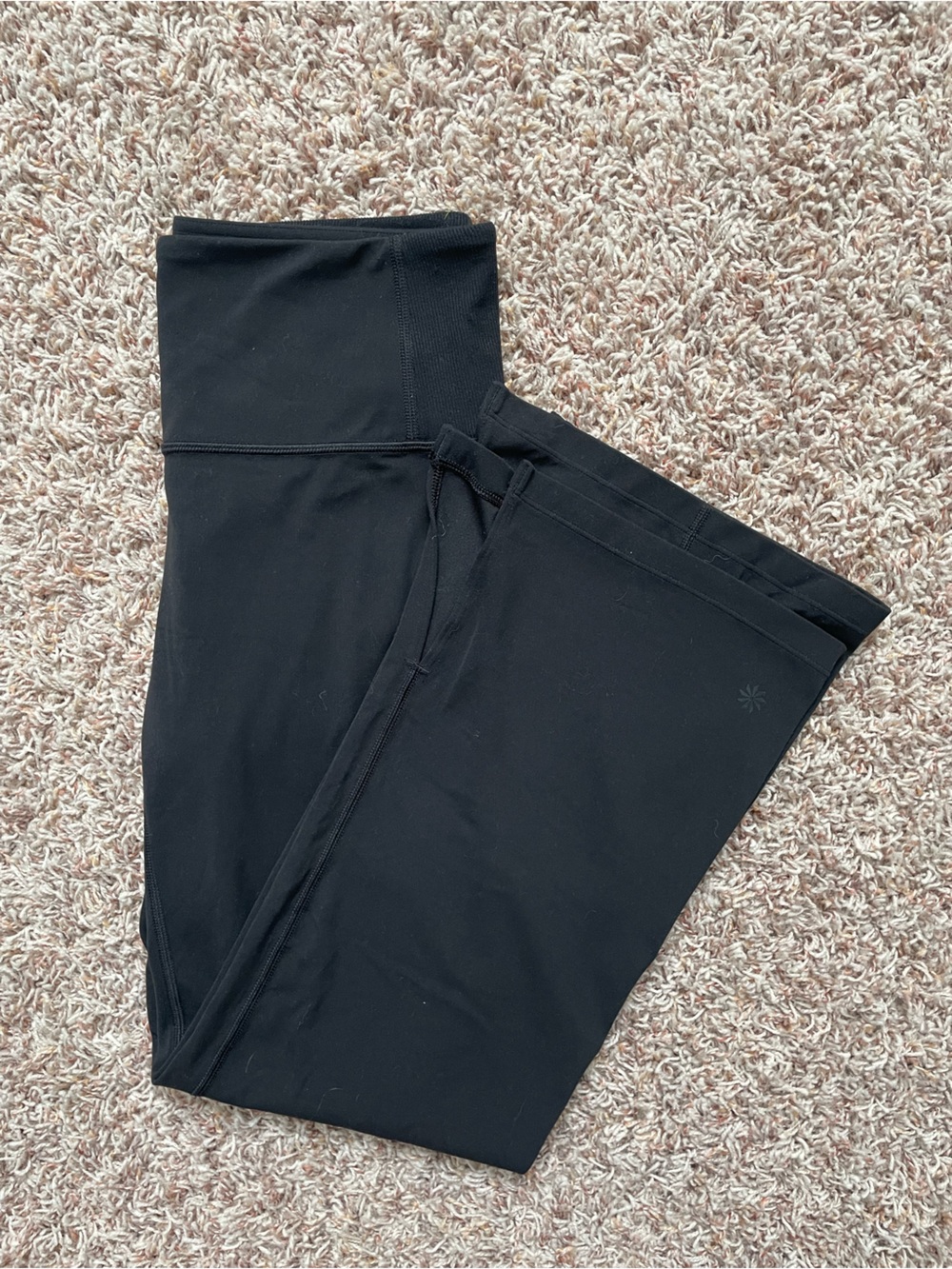 Athleta Black Fit and Flare Legging Pants Women Size S Yoga Pilates Basics Gym